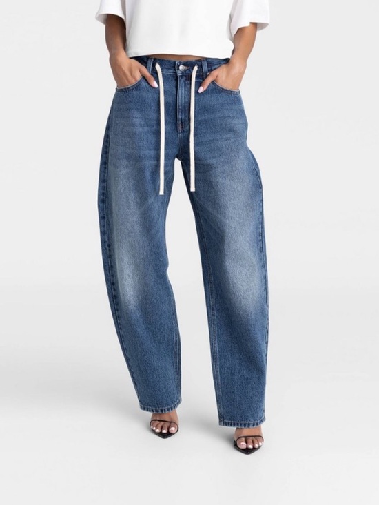 Denim - KBB by KAHLANA Women's Mid-Rise Barrel
Leg 'The Lynnox Jean' - Dark Wash 14